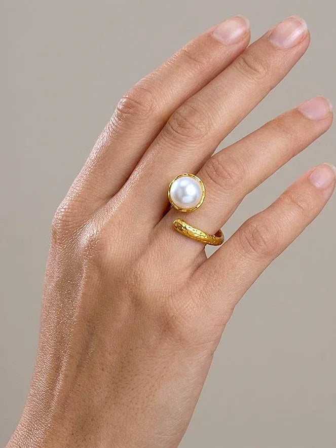 Gold Open Ring Featuring a Single White Round Pearl - Doulaat