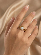 Gold Chain Bridge Band with Round White Pearl - Doulaat