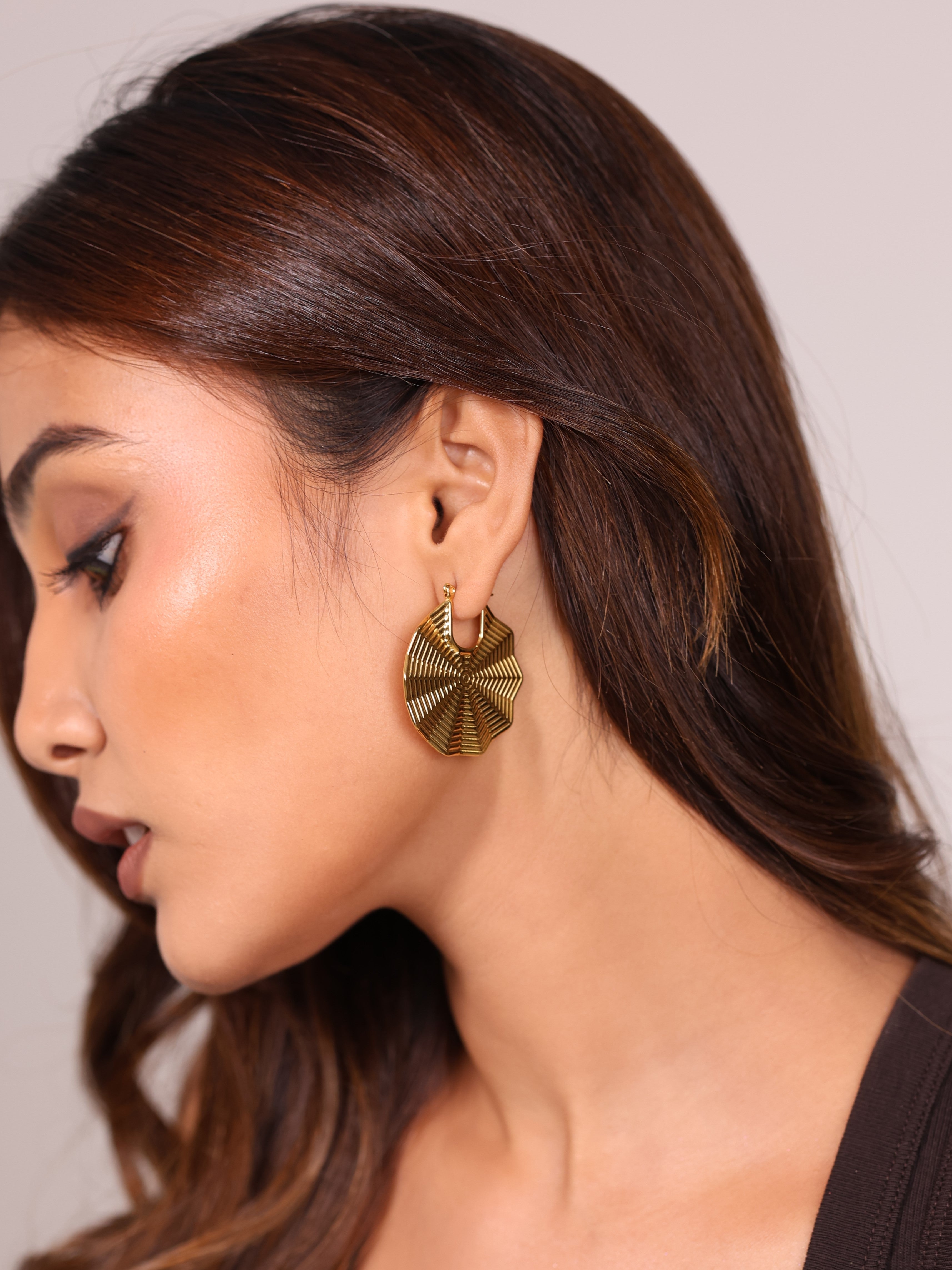 Ribbed Fan Hoops