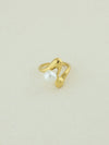 Fluid Wave Pearl Ring