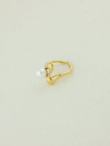 Fluid Wave Pearl Ring