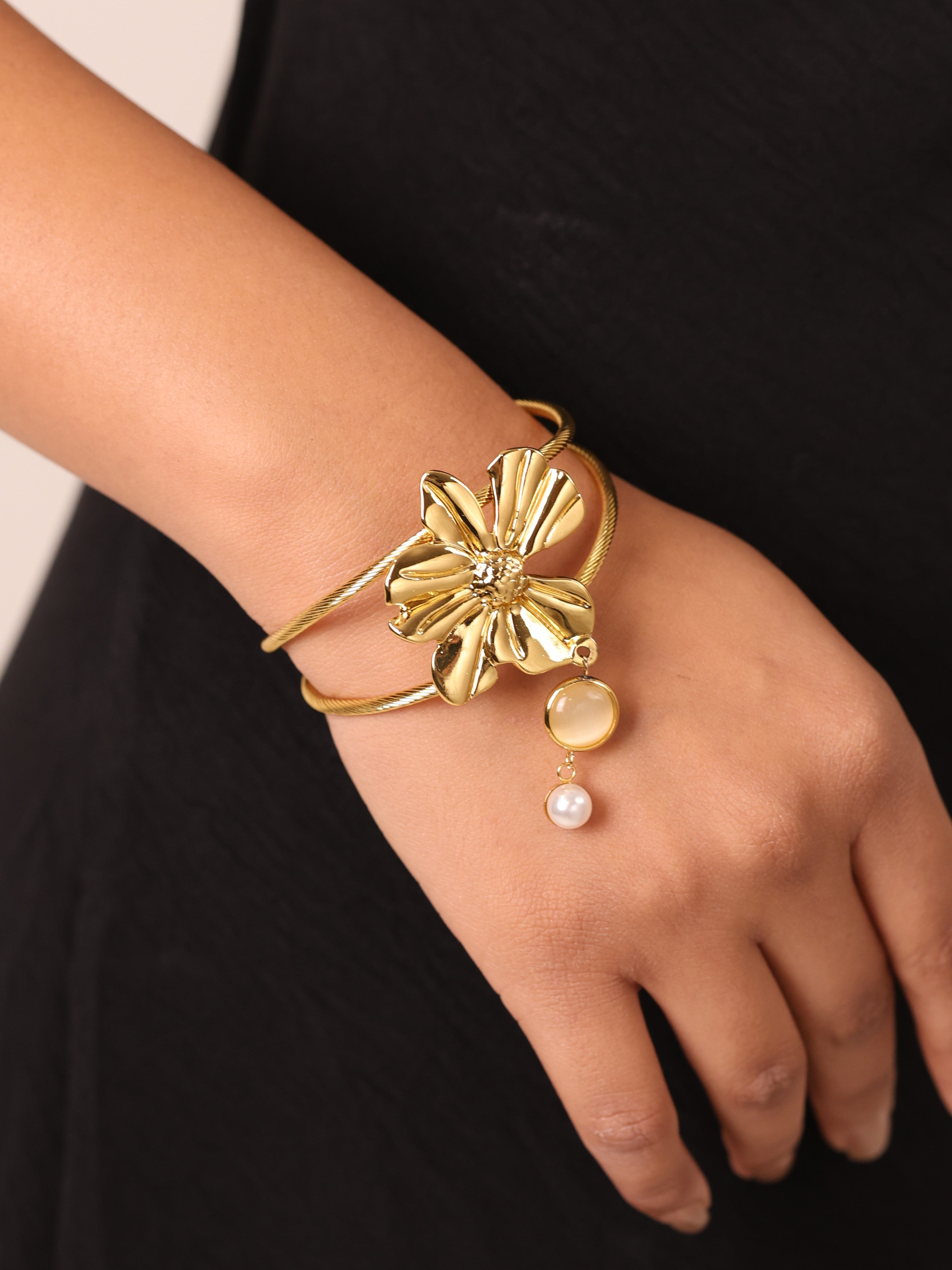 Flora Bangle