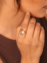 Fluid Wave Pearl Ring