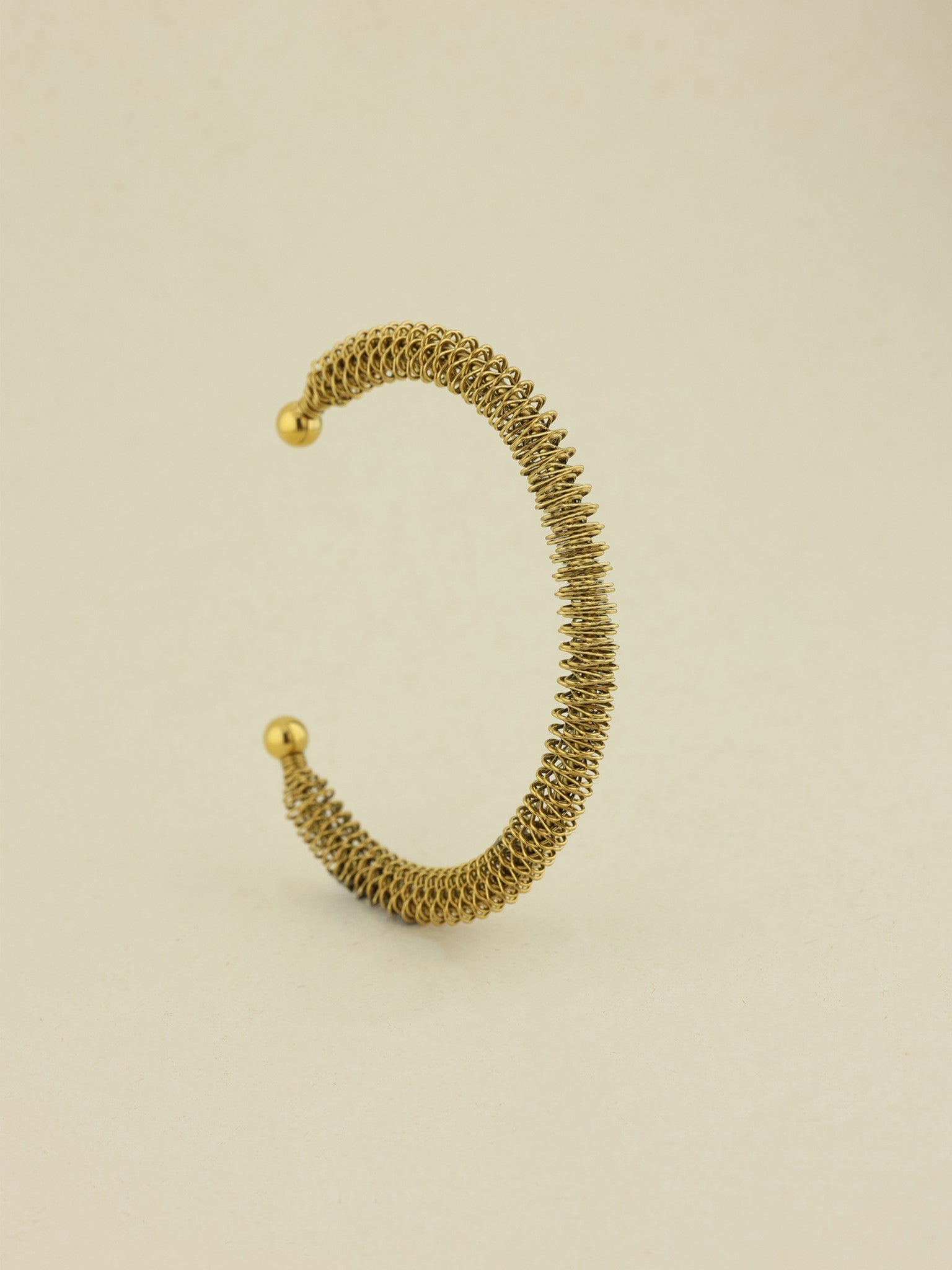 Kinetic Bound Bangle