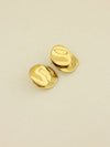 Pebble Studs