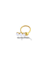 Elegant Three-Pearl Ring