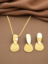 Liquid Facet Collection