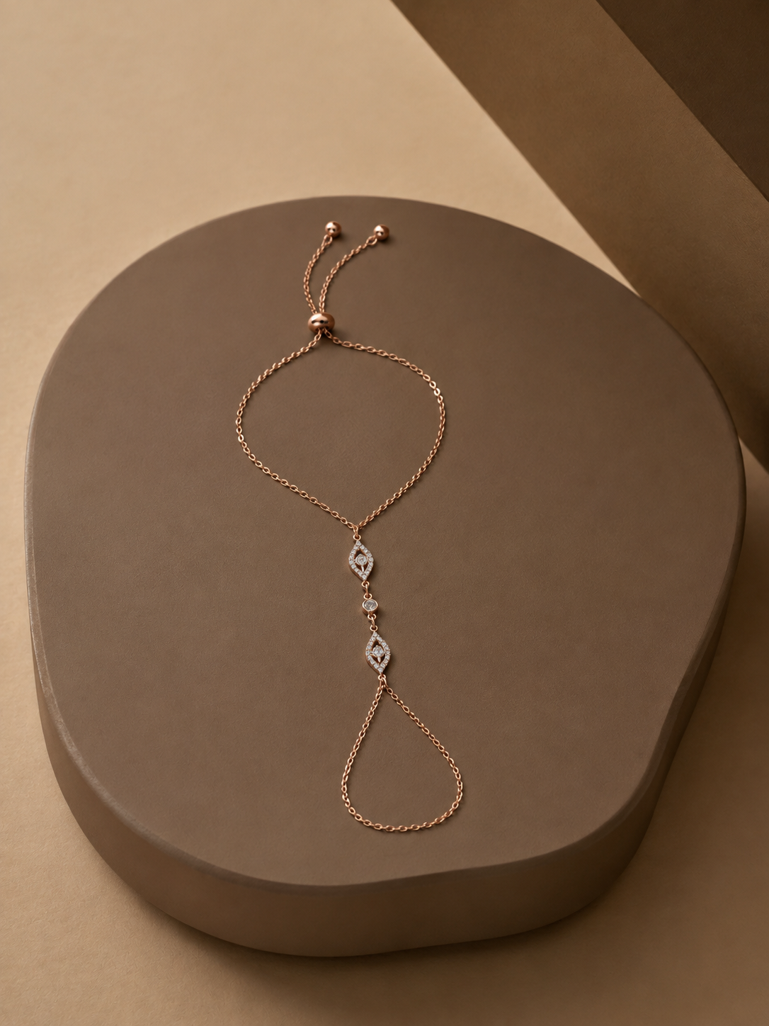Eye Spark Hand Chain