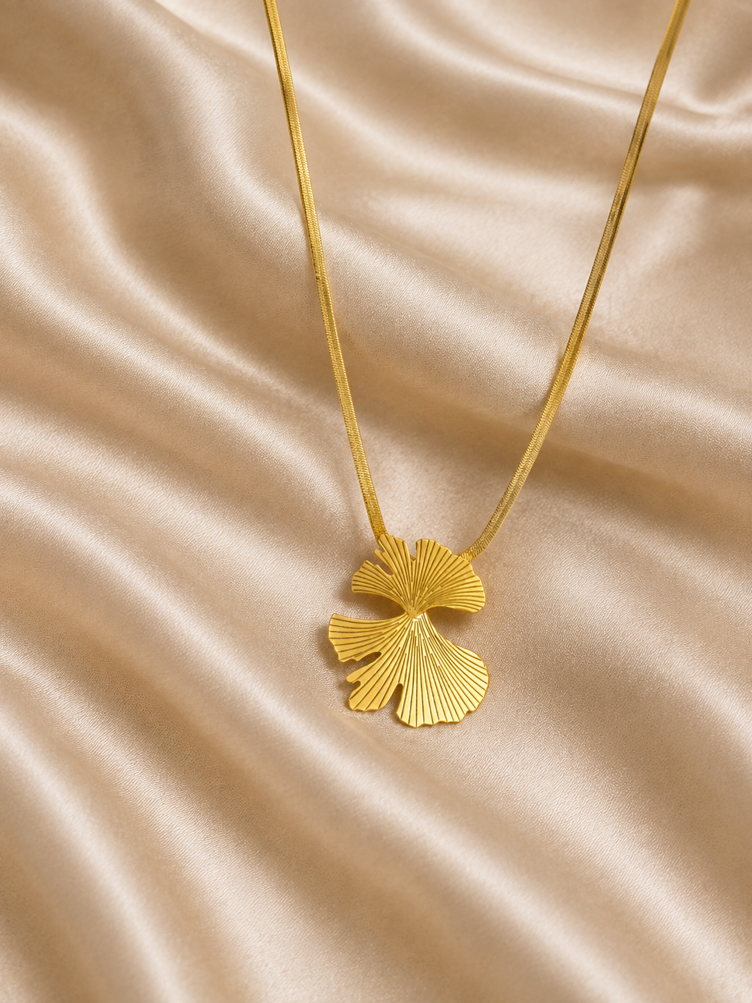 Radiant Leaf Set