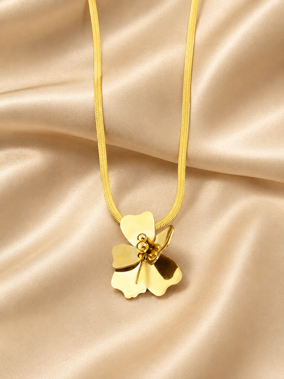 Golden Petal Set