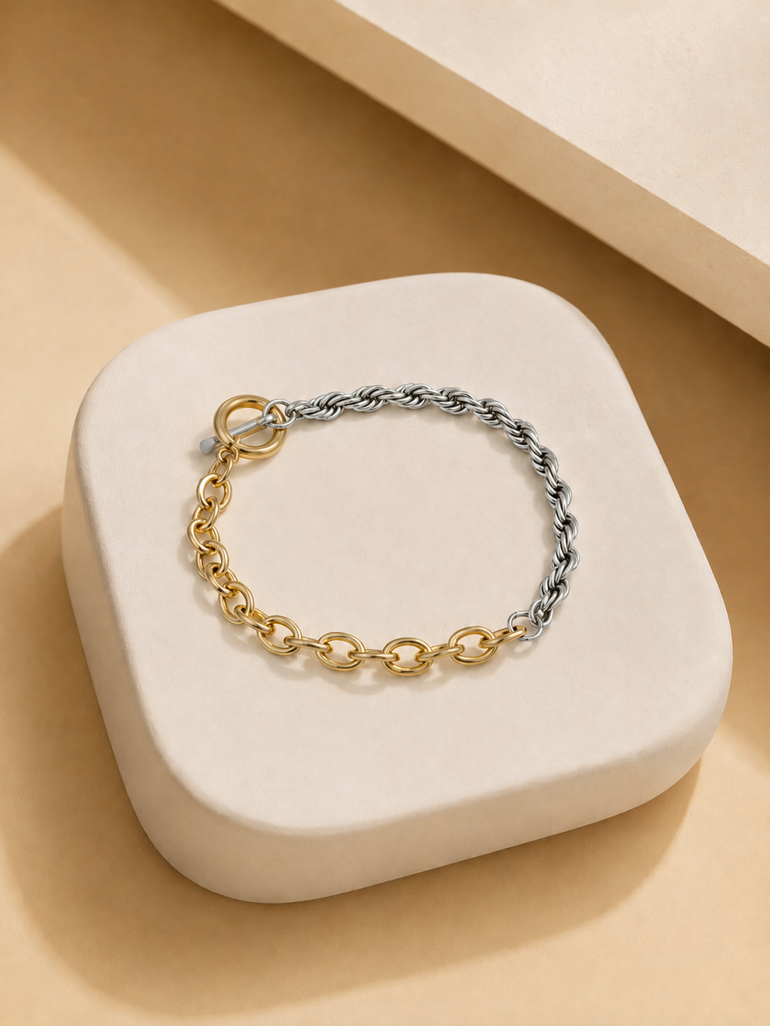 Meridian Contrast Link Bracelet