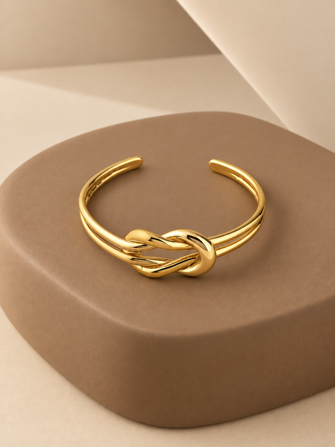 Zenith Twist Statement Bangle