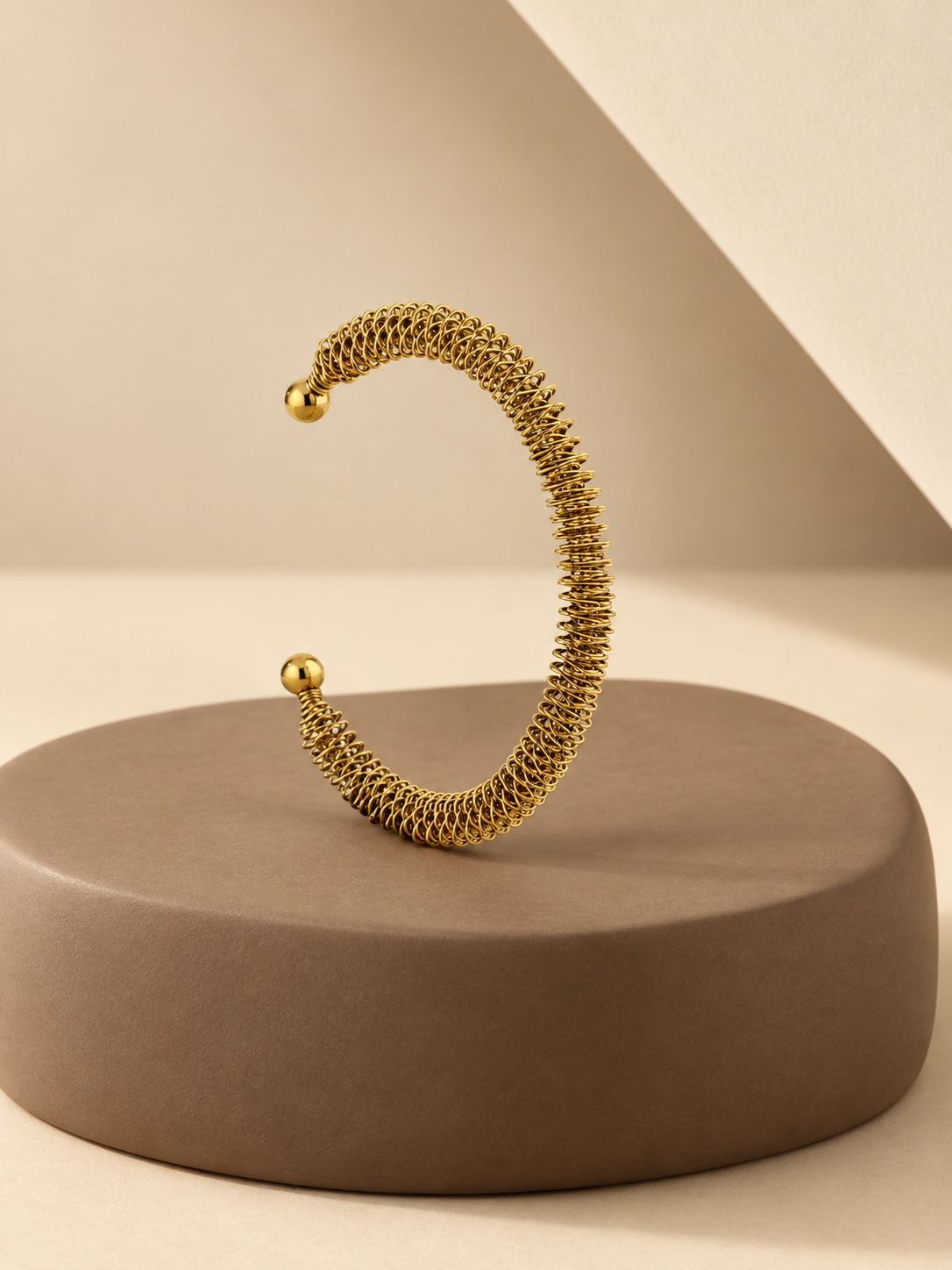 Kinetic Bound Bangle