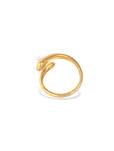 Minimal Pearl Ring