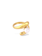 Minimal Pearl Ring