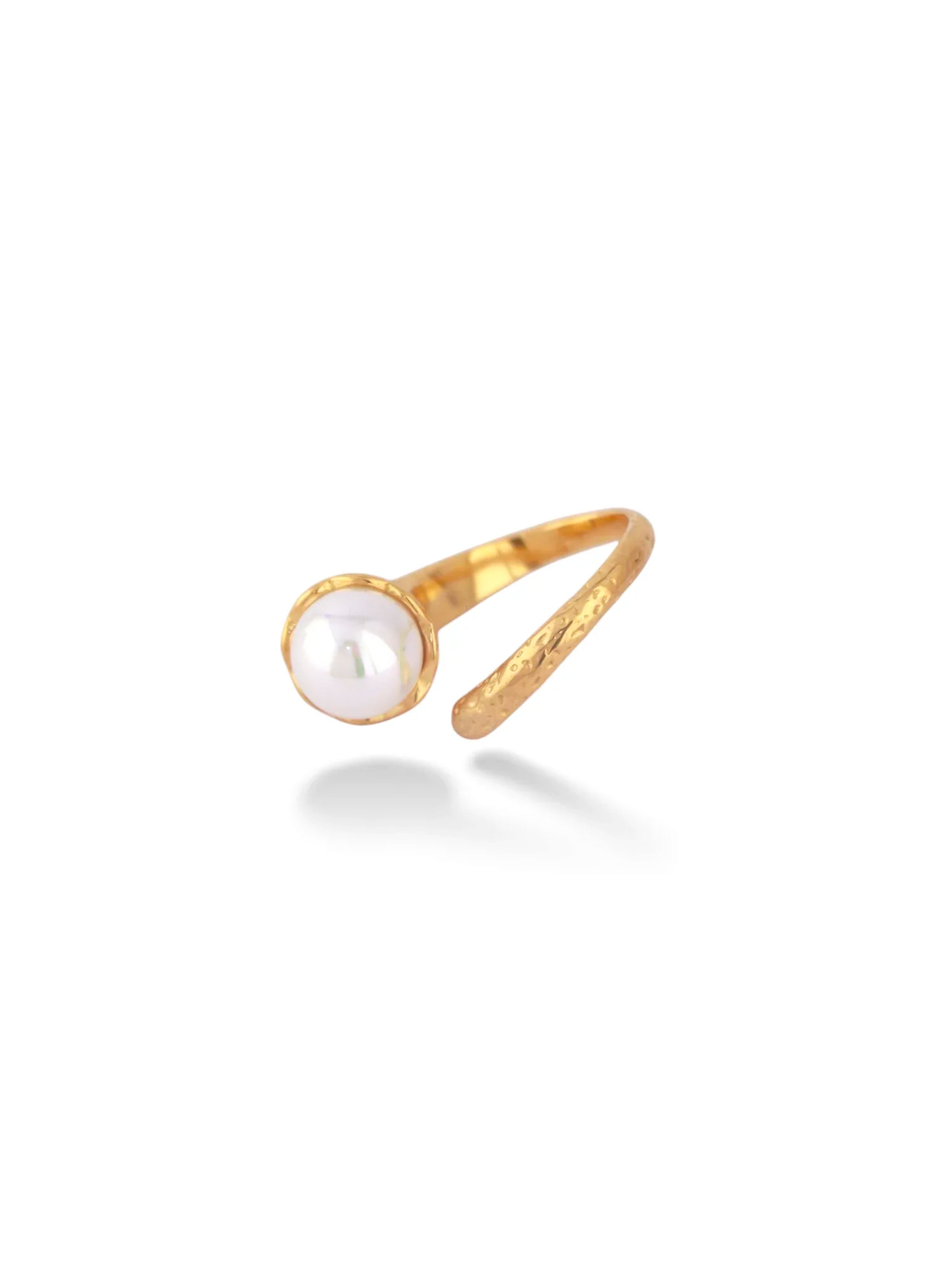 Gold Open Ring Featuring a Single White Round Pearl