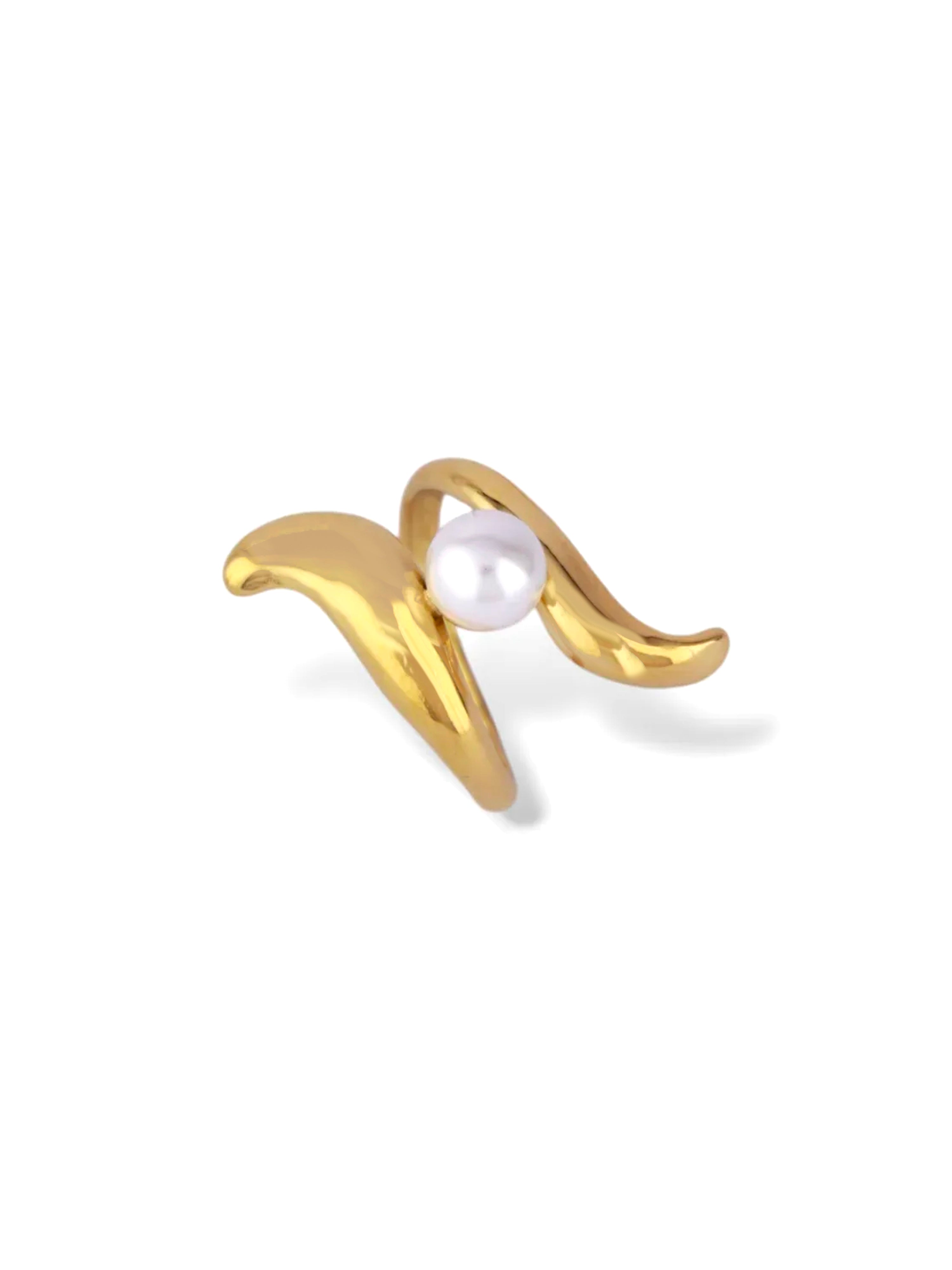 Gold Terron Ring with a Round White Centre Pearl