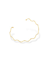 Wavy Iceband Choker