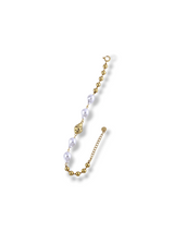 Tide Pearl Gold Bracelet with Elegant Bead Accents