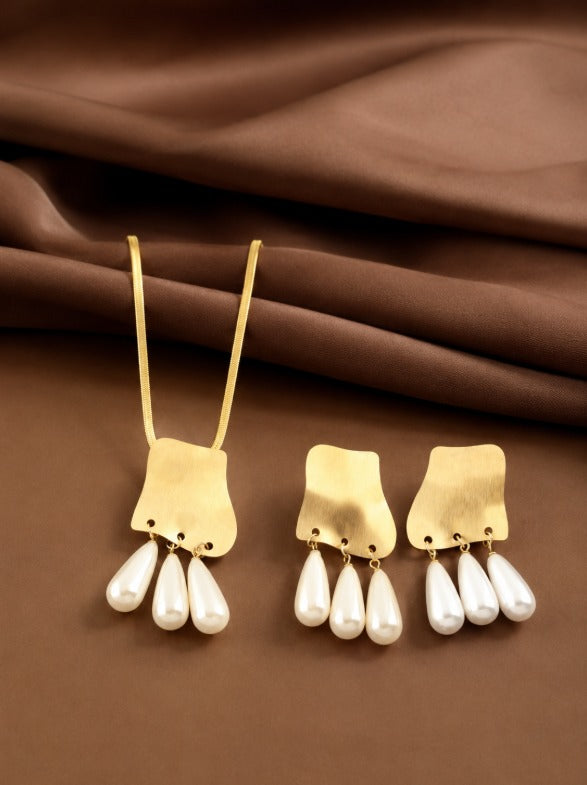 Pearl Cascade Slab Set