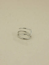 Wavy Intertwined Nailring