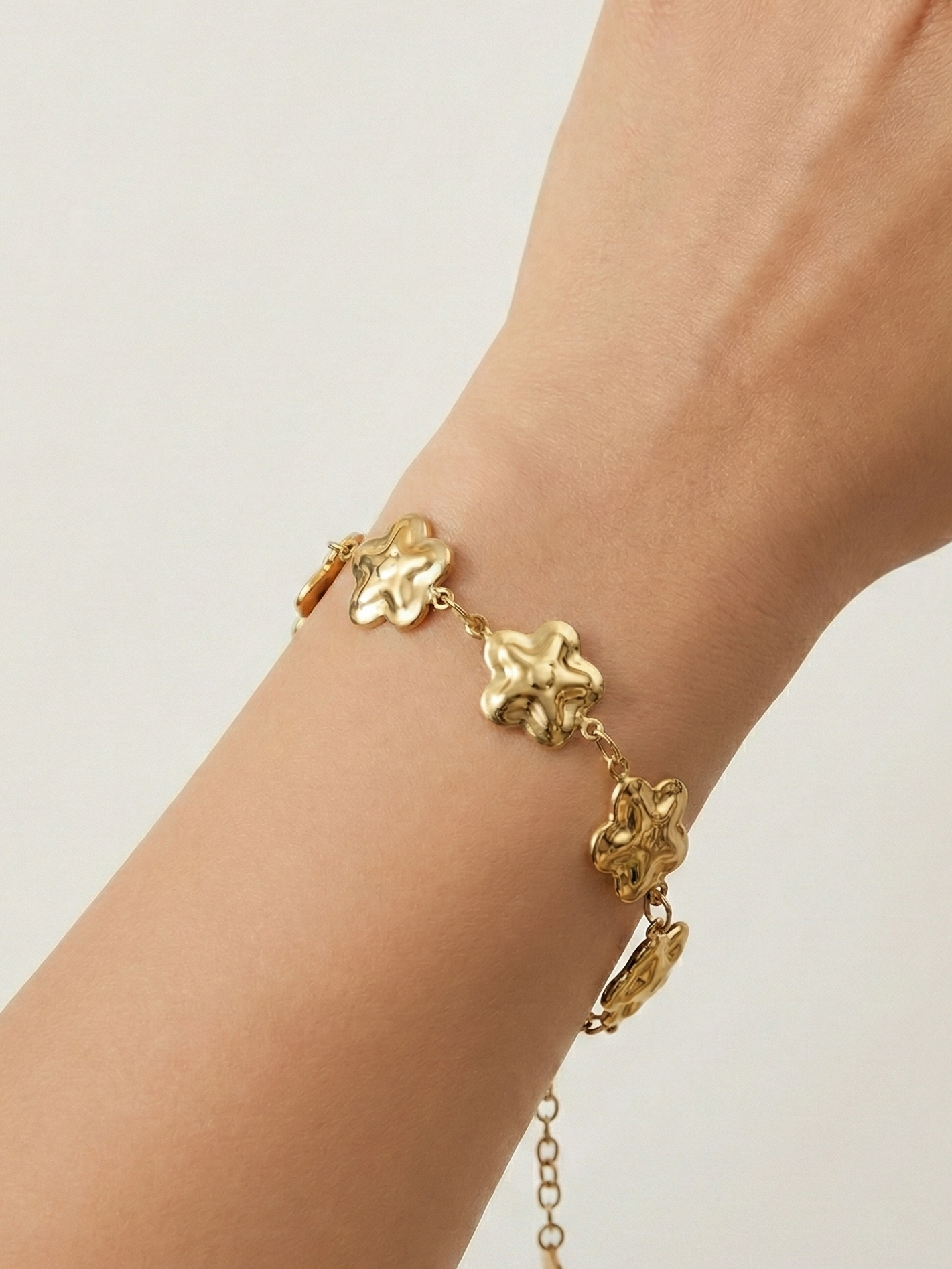 Flower Link Bracelet